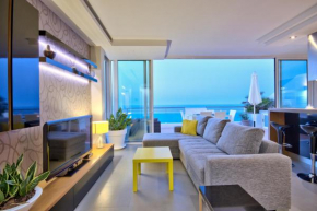 Magnificent Seafront 2-bedroom Sliema penthouse